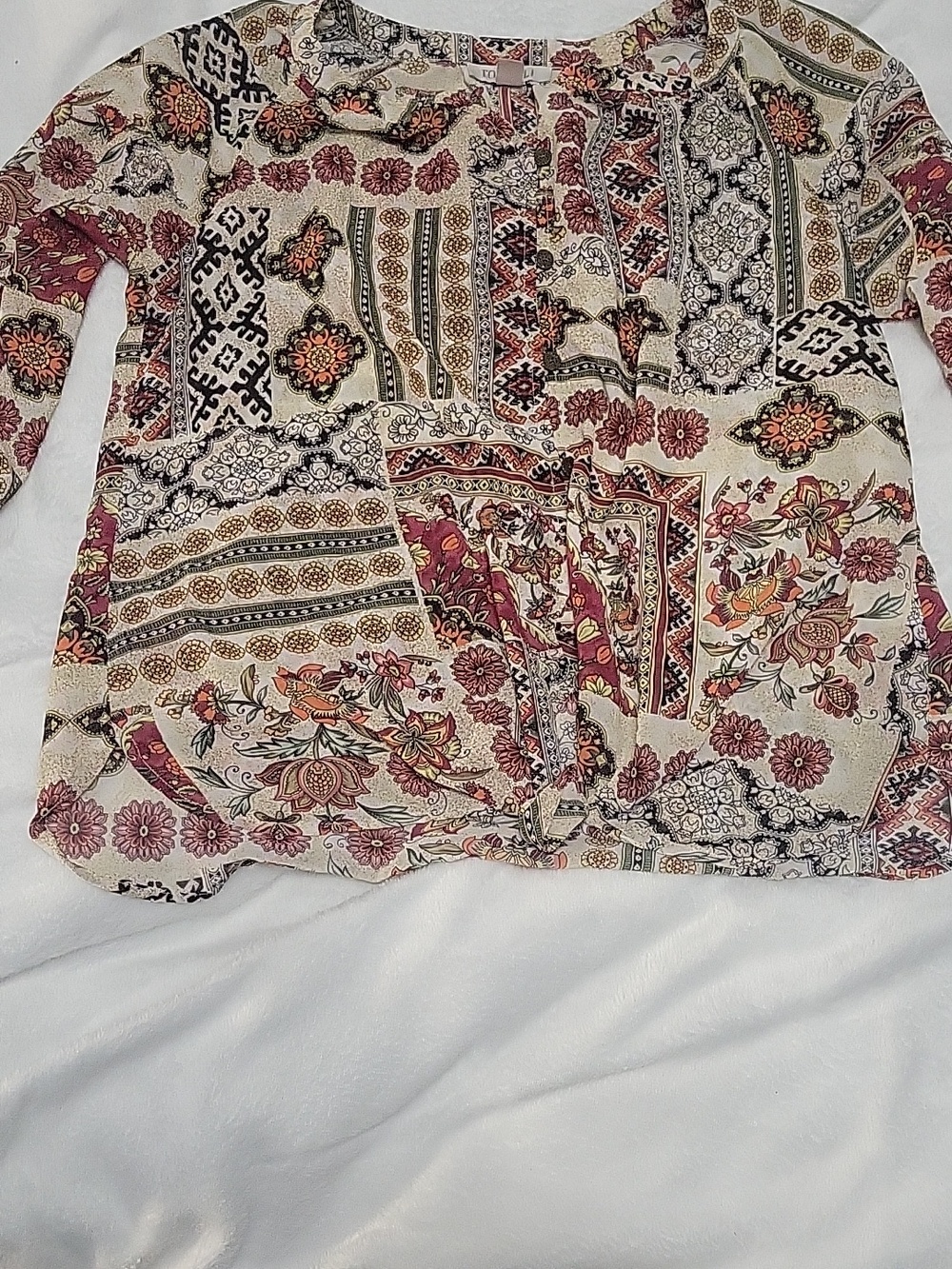 5/$20**Roz & Ali Medium Muticolored Bohemian Top